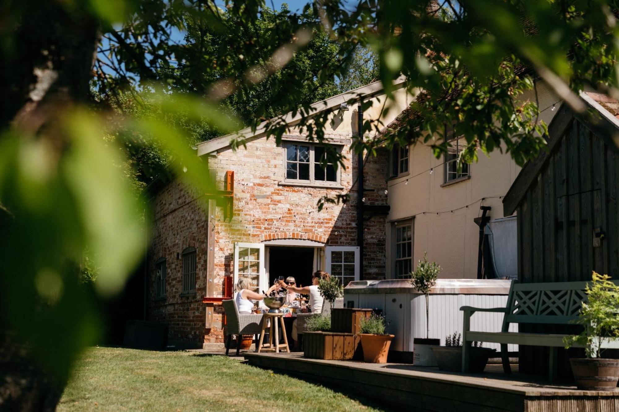 Retreat East Villa Ipswich Dış mekan fotoğraf